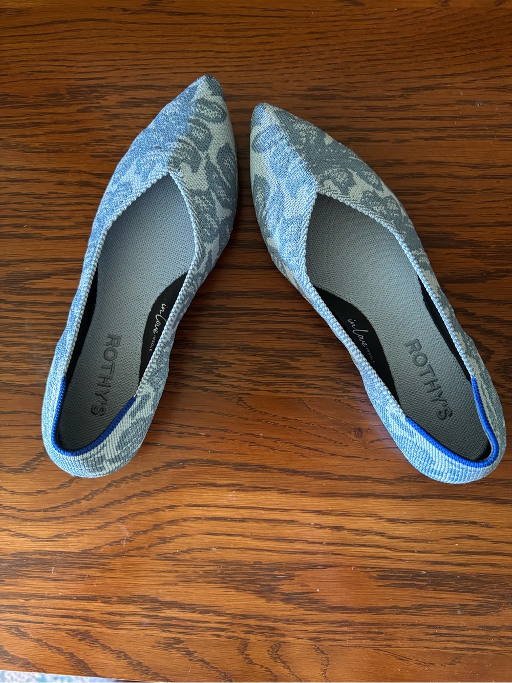 Rothy's Women’s The Point II Sky Chantilly Blue Floral Pointed Knit Flats Size 5
